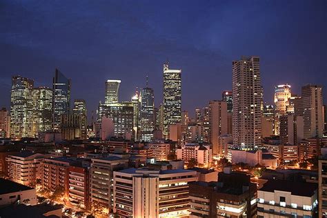 Makati – Travel guide at Wikivoyage.